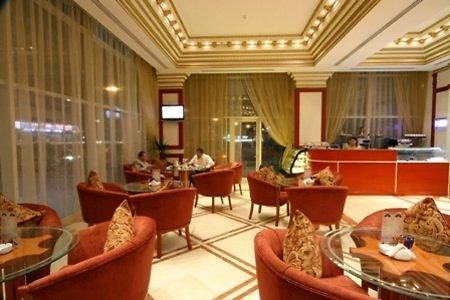 Emirates Palace Hotel Suites Sharjah Restaurant photo